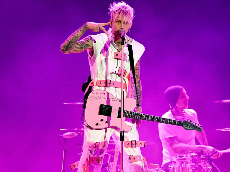 Machine Gun Kelly & Julia Wolf tickets