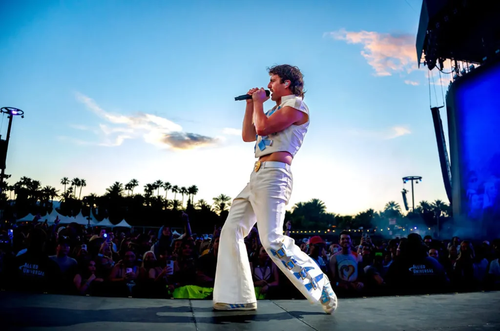 Benson Boone tickets